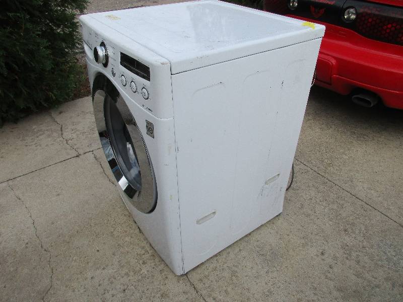 lot 6 image: LG Washer WM3250HWA