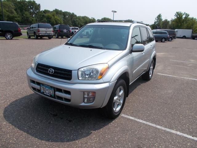 lot 2 image: 2003 Toyota RAV4 L 4WD Auto.