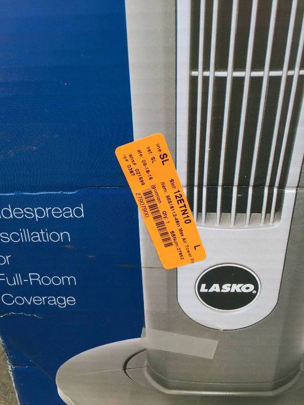 lot 12 image: Lasko Max Air Tower Fan