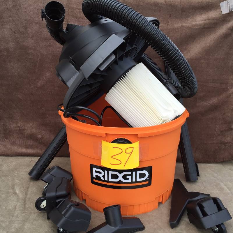 lot 39 image: Ridgid WetDry Vac WD0970