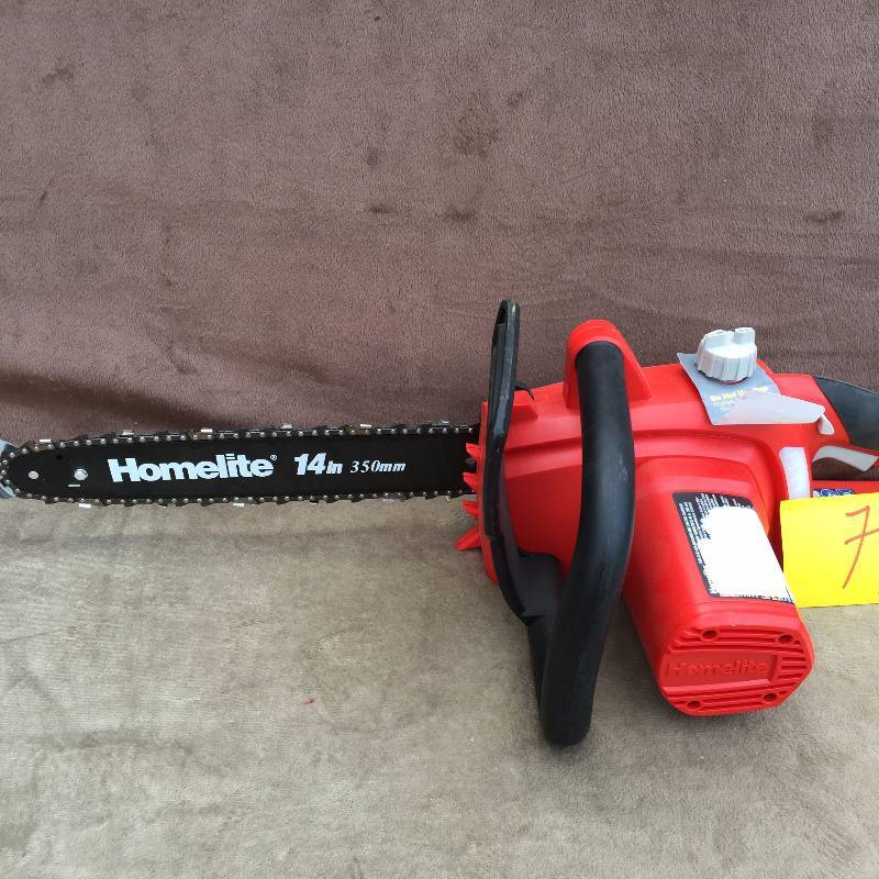 lot 74 image: Homelite 14 Chainsaw