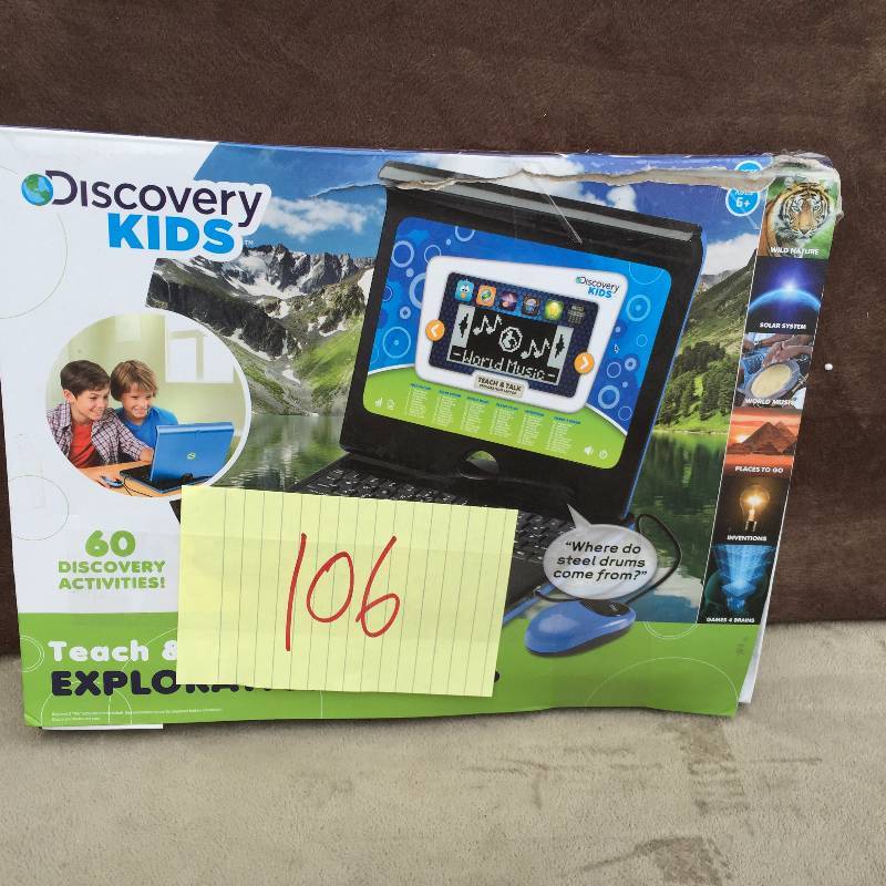 lot 106 image: Discovery Kids Toy Laptop
