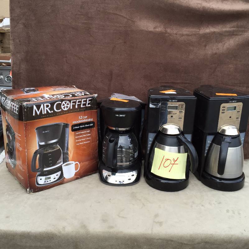 lot 107 image: Lot of Coffee Makers
