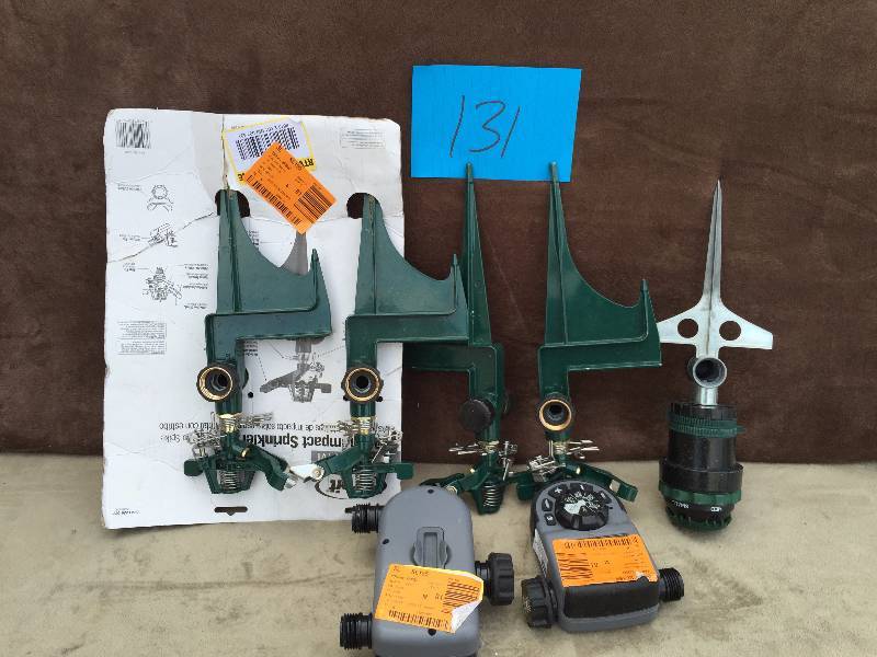 lot 131 image: Lot of Sprinklers -Garden items