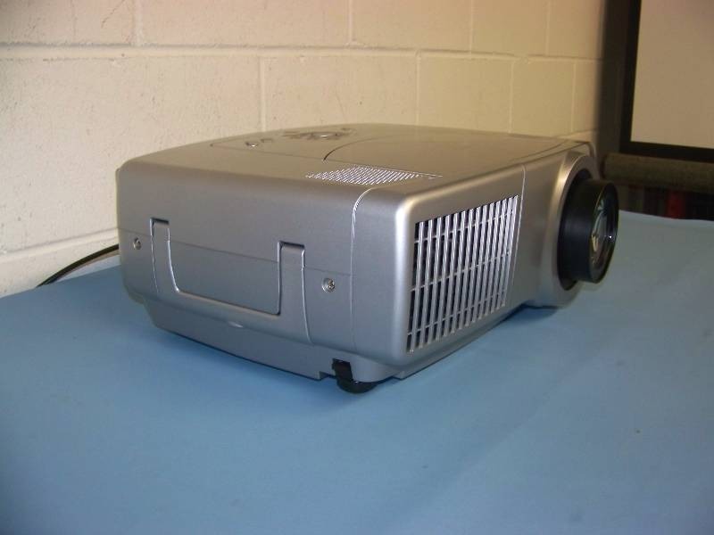 Hitachi, CP-X1250, LCD Projector