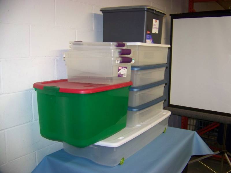 (10) Plastic Storage  Organizing Bins