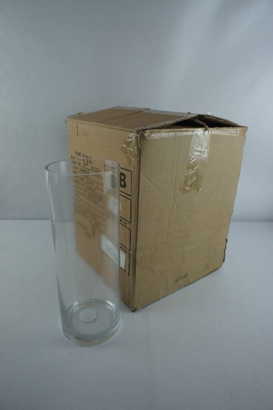 lot 2 image: Hosley Glass Vases