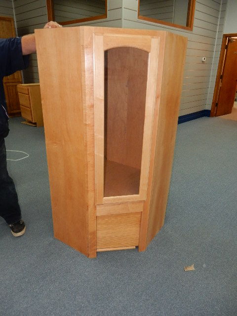 Solid Maple Fronts, UPPER Cabinets.. Matches Cabinets in lot 15.   2 upper cabinets and one corner unti with Garage door