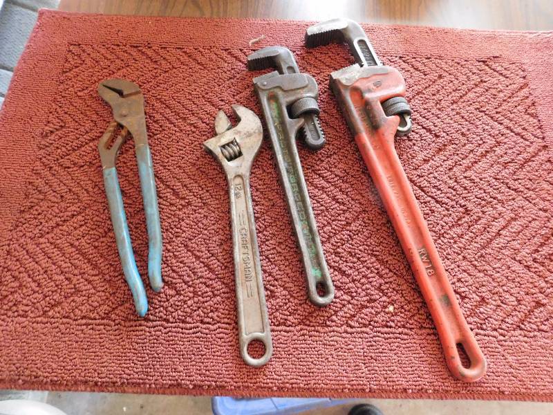 lot 21 image: large plumbing wrenches
