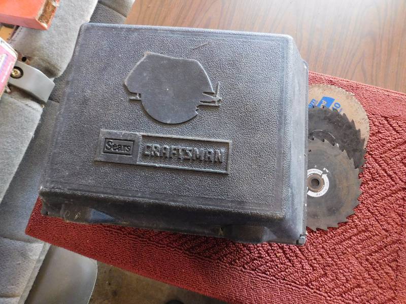 lot 27 image: Craftsman Circular Saw