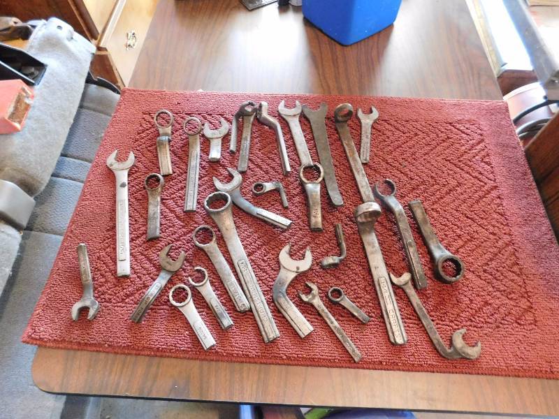 lot 37 image: very large lot of modified tools for heavy equipment repair see photos