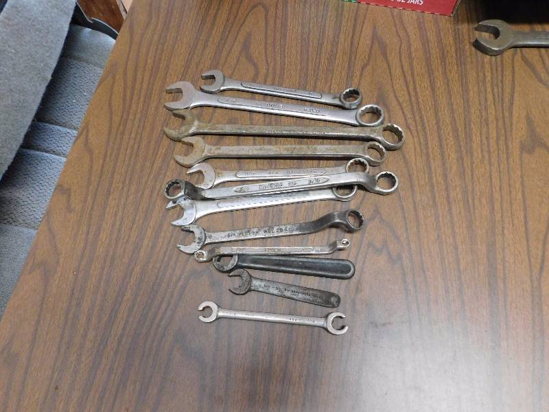 lot 79 image: 12 misc wrenches various sizes and makers