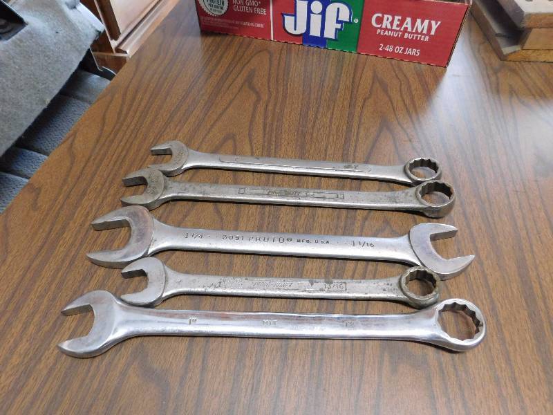 lot 82 image: 5 various wrenches various makers and sizes