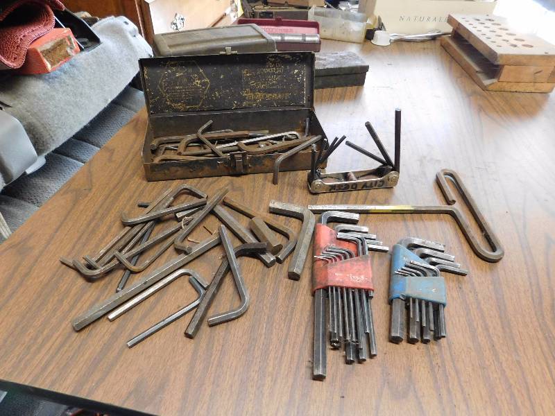 lot 89 image: large lot of allen wrenches