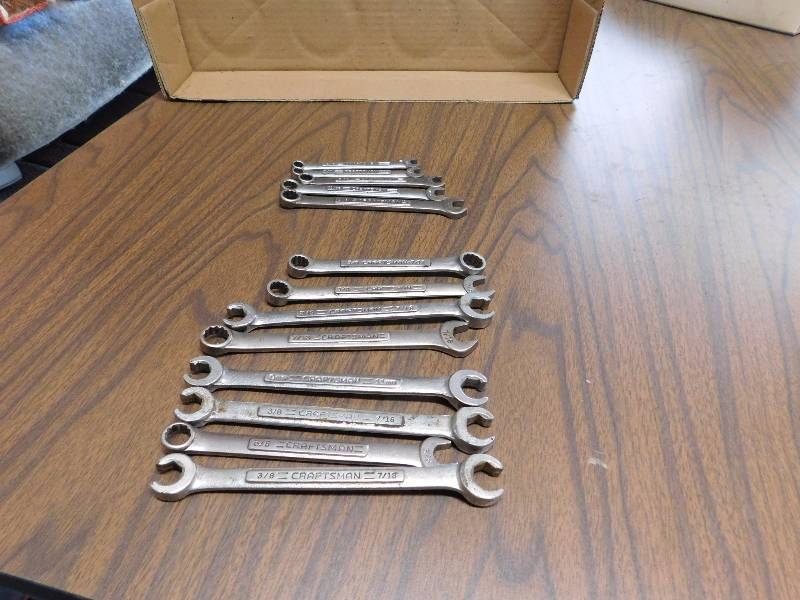 lot 126 image: 13 standard sized Craftsman wrenches see photos for sizes