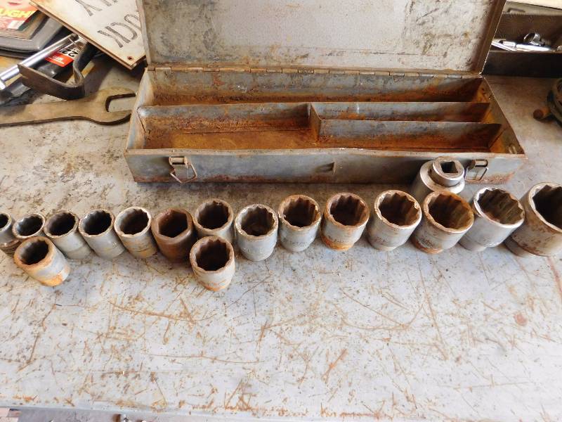 lot 133 image: 17 large sockets various manufacturers and toolbox