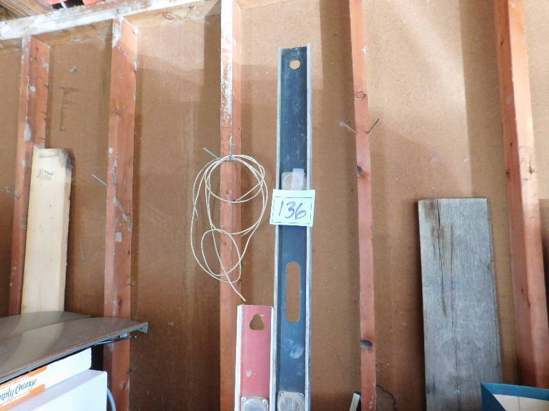 lot 136 image: two m-d extruded aluminum levels