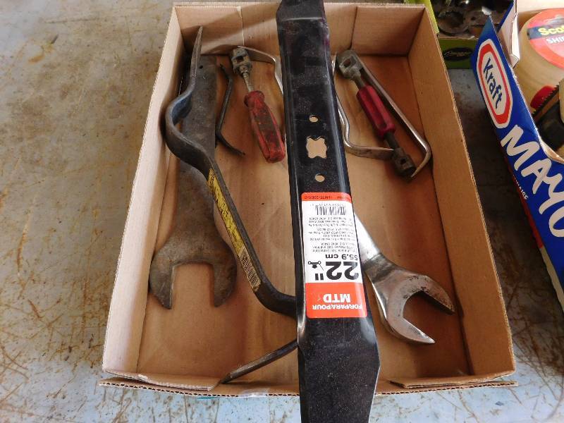 lot 147 image: contents of toolbox drawer see photos brake repair parts and more