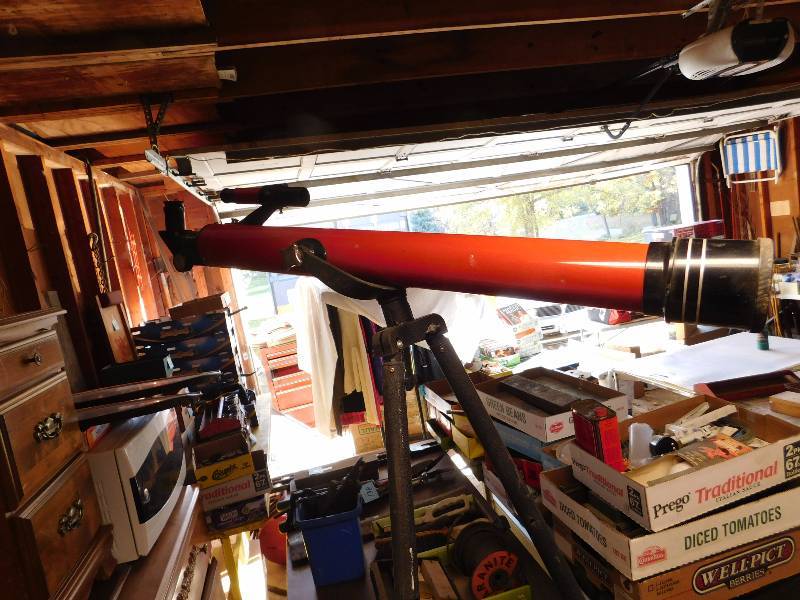 lot 167 image: tasco telescope red see photos please inspect unsure if complete