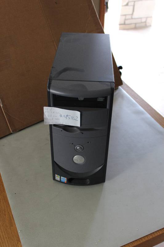 lot 9 image: Dell desktop XP Pro, Pentium 4 2.8GHz, 1GB Ram, 40GB hard drive, DVD-ROM CD RW, tested and operational