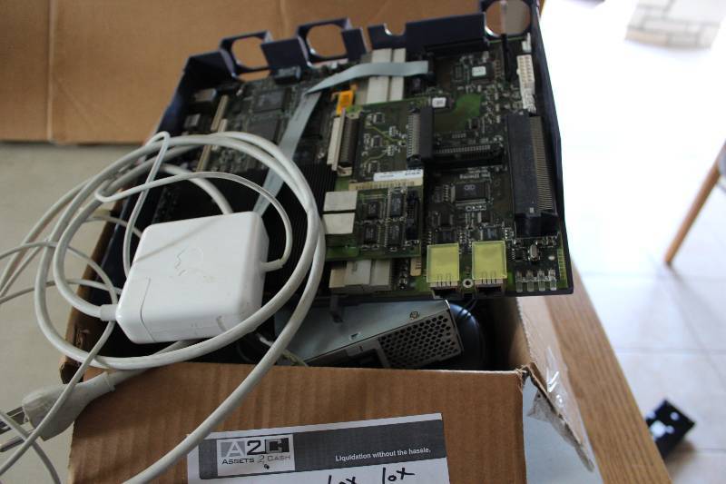lot 39 image: Misc electronics as is for parts