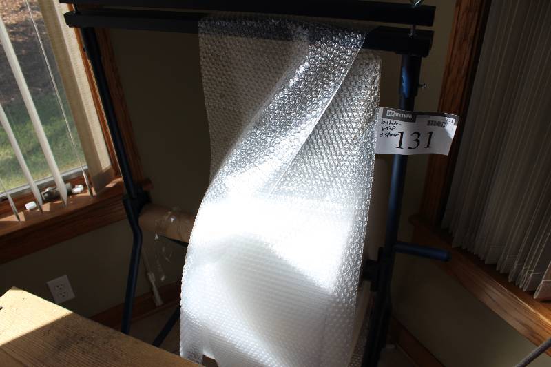 lot 131 image: bubble wrap dispensor with bubble wrap tested and operational