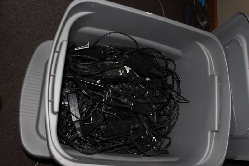 lot 73 image: wyse ac adpaters, tested and operational