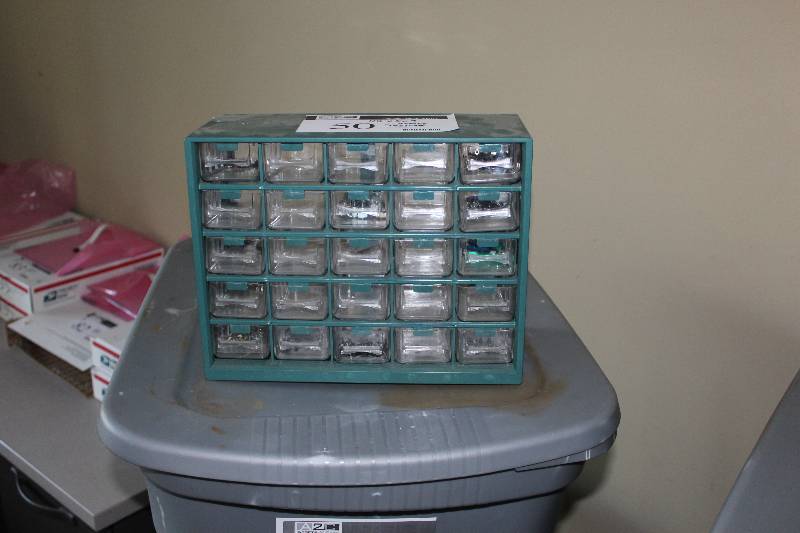 lot 50 image: screw and nut storage system, with screws, tested and operational