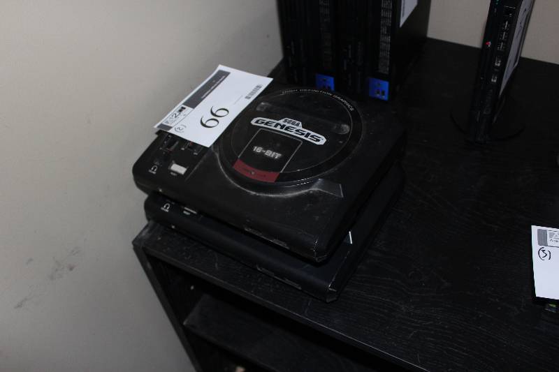 lot 66 image: sega genisis as is for parts