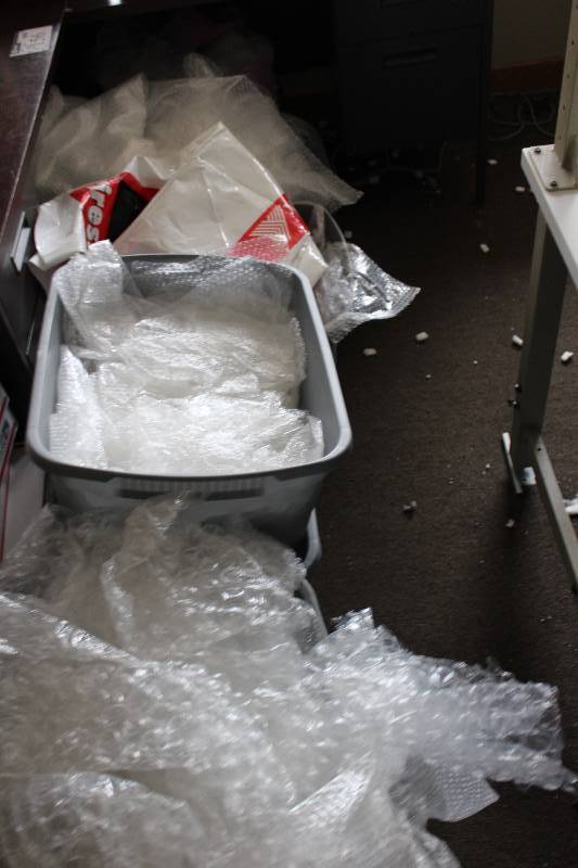 lot 192 image: used bubble wrap, in bins