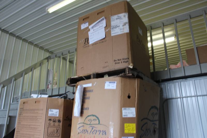 lot 200 image: 5 gaylords with used electronics, as is for parts