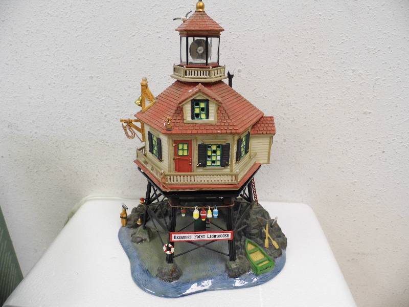 Breakers Point Lighthouse