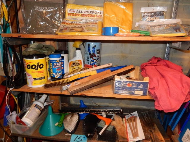 lot 15 image: Misc. Cleaning Tools, Accessories.. See pictures