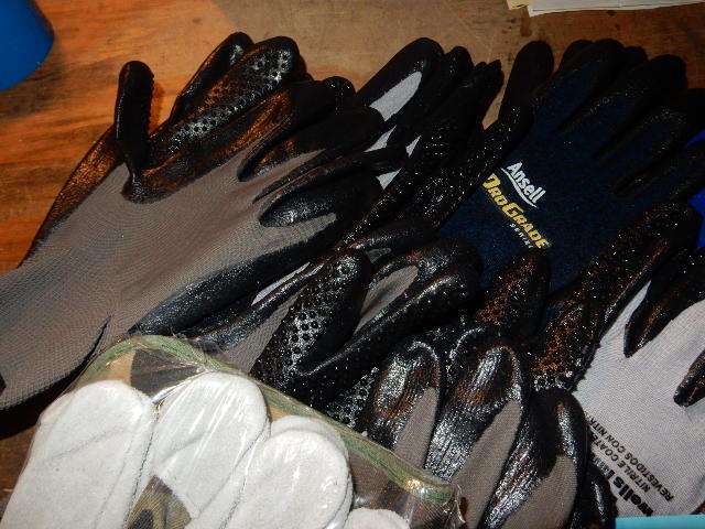 lot 43 image: Misc. Gloves as pictured