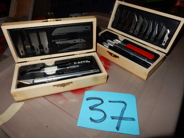 lot 37 image: 2 Exacto knife Sets.. They are different.. Look at the close ups