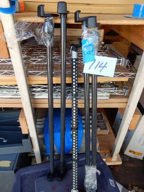 lot 114 image: 5, expandable Clothes Rods
