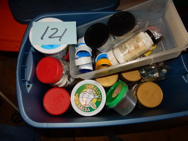 lot 121 image: Misc. Plumbing items.. Fitting etc.  Not sure what is all in this one