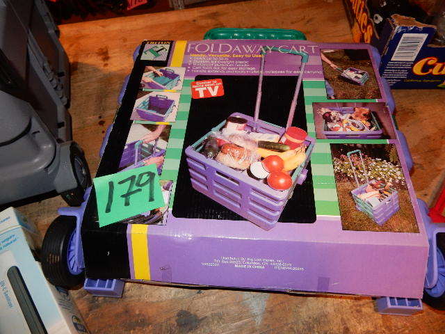 lot 179 image: 2 folding Pull carts.. Plastic.. 3, Ultra Violet sanitation lights