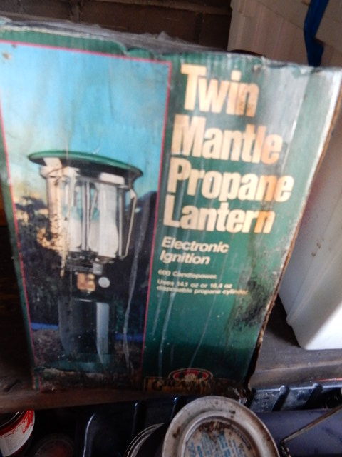 lot 216 image: Propane Camping stoves and lamp