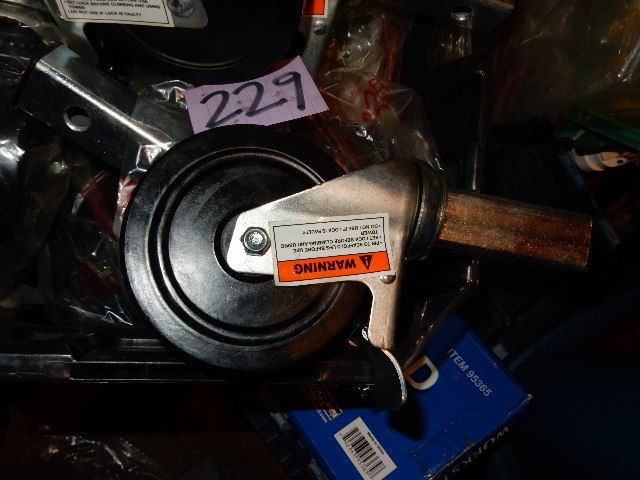 lot 229 image: 12, SWivel Casters with 1in x 1in  pegs
