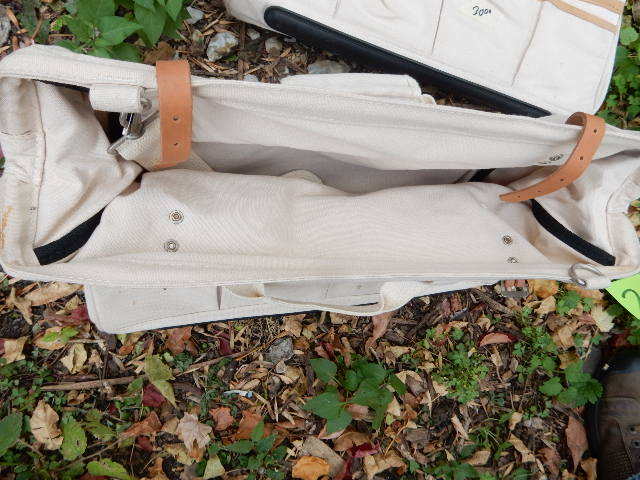 lot 244 image: AWR Canvas tool bag.. NEW