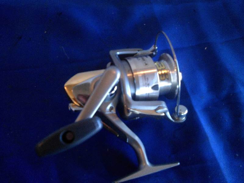 lot 121 image: daiwa sweepfire 2500