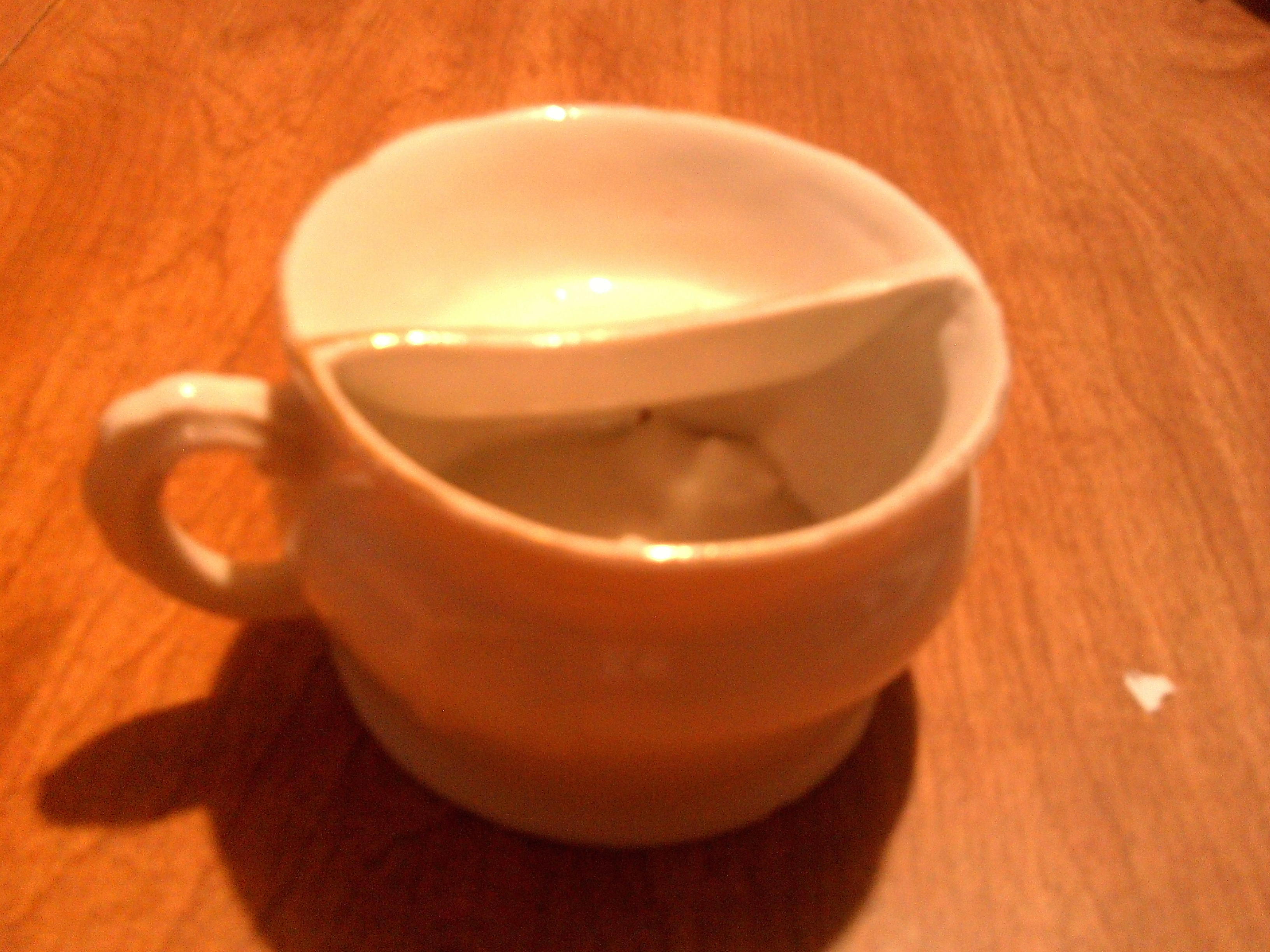 lot 192 image: vintage fancy short shaving cup