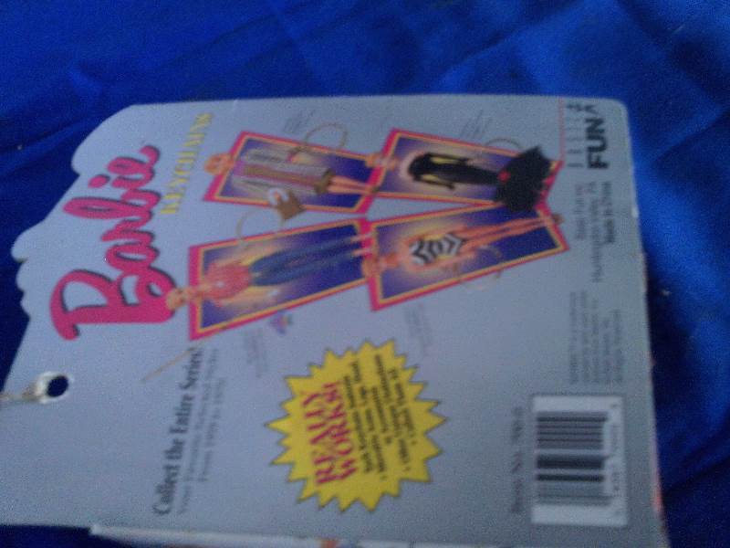 lot 314 image: vintage barbie key chain