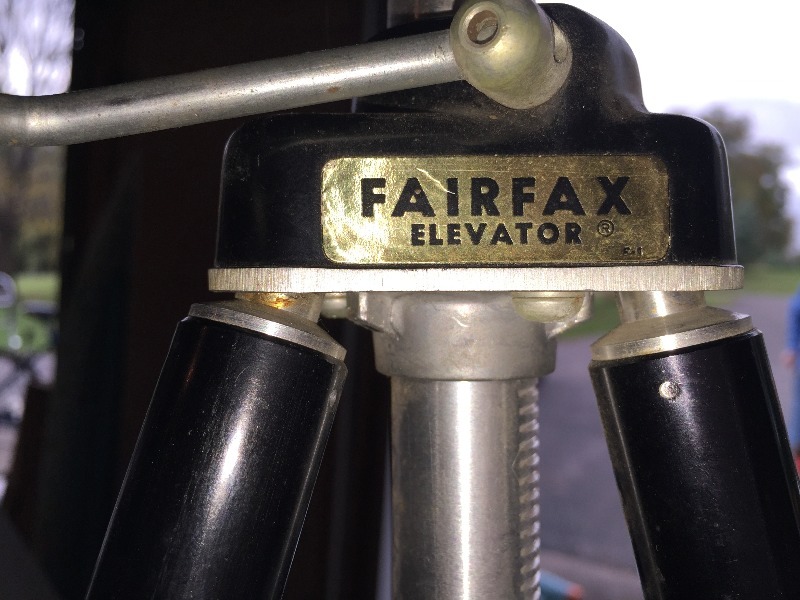 lot 37 image: Camera tripod by Fairfax Elevator