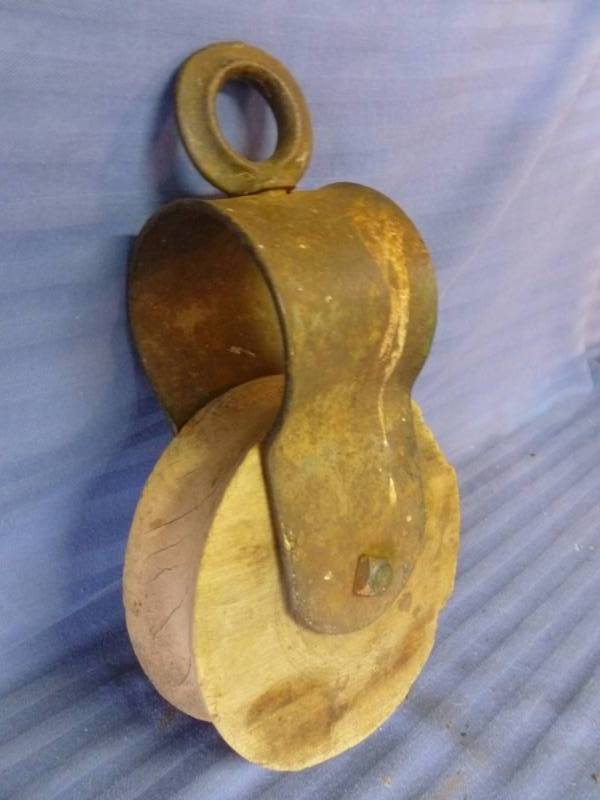 Antique Barn Pulley