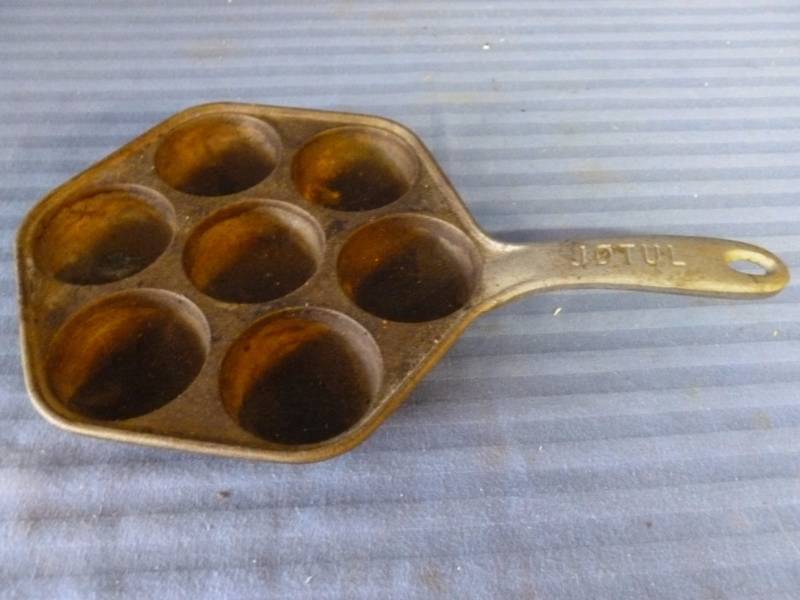 Cast Iron Pan