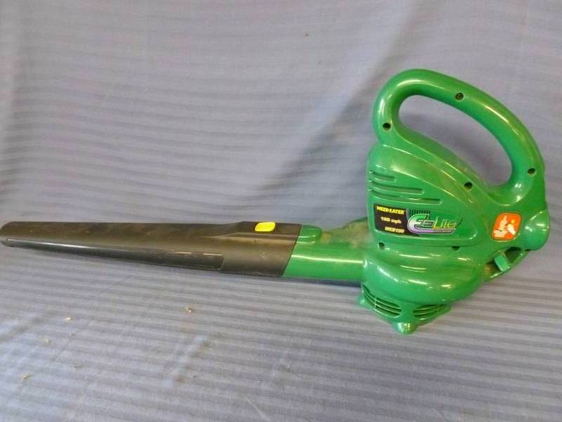 Leaf Blower