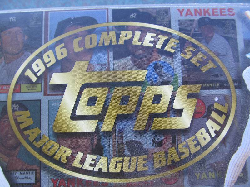 lot 55 image: Topps,1996  Baseball cards