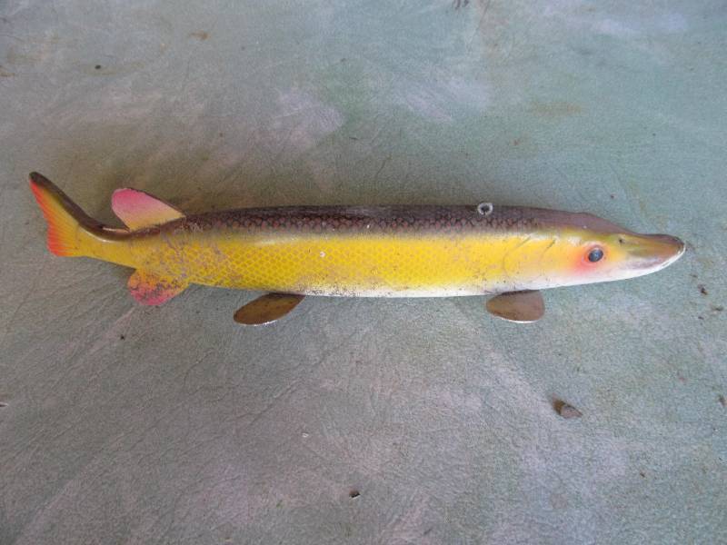 lot 59 image: Spearing decoy